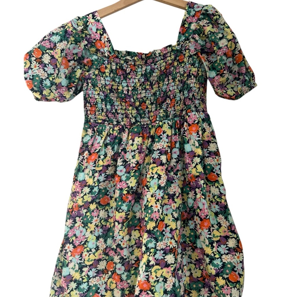 Gap Kids size 5 puff sleeves floral dress